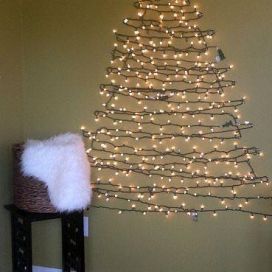 FilipBrazdil : Vánoční stromeček ze světelného řetězu