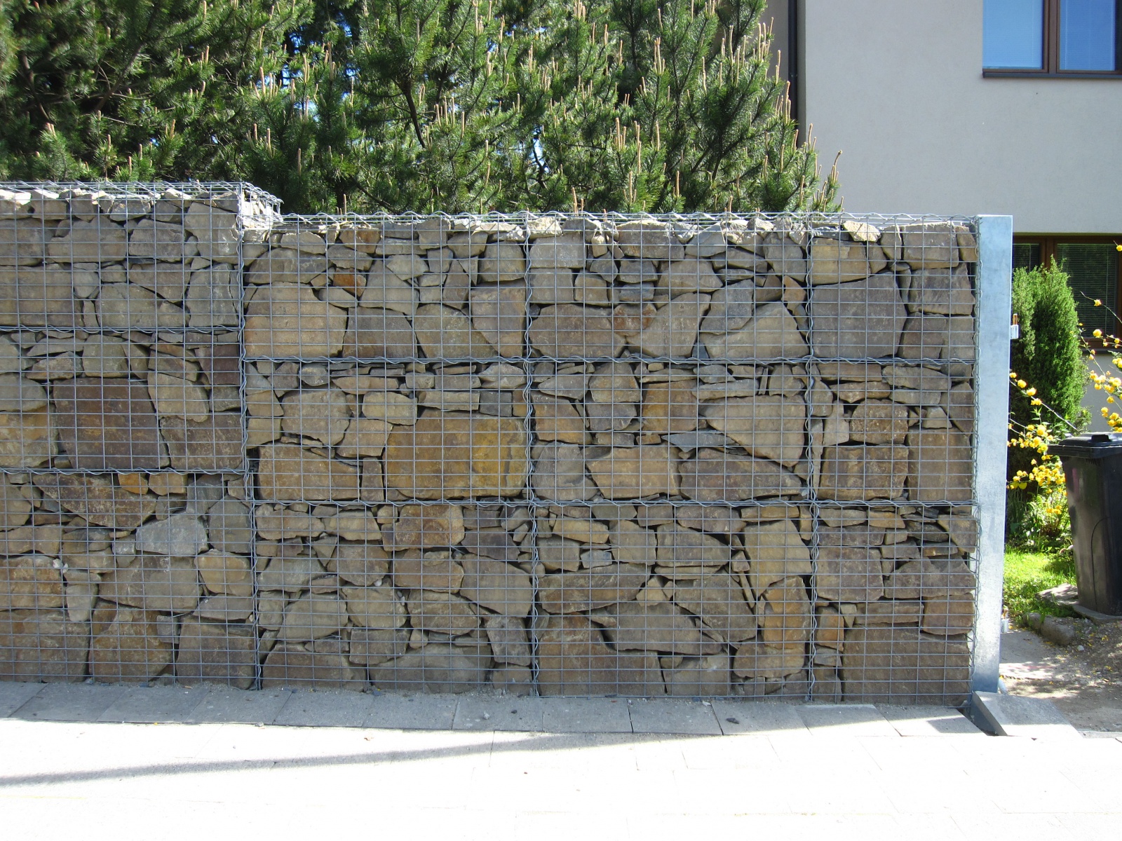 Detail gabionové zdi - Realizace zahrad Krajíčková
