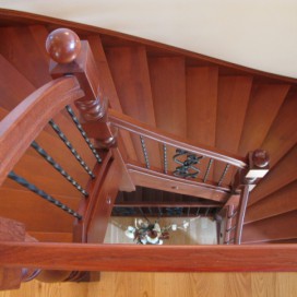 Dřevěné schody a schodiště