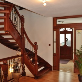Dřevěné schody a schodiště