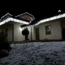 Vánoční osvětlení domů