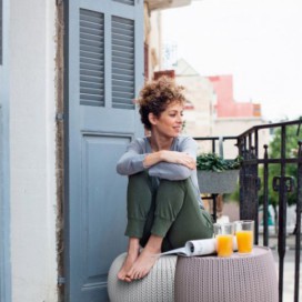 Inspirace pro bydlení: 7 tipů jak vylepšit balkon pro krásu a komfort