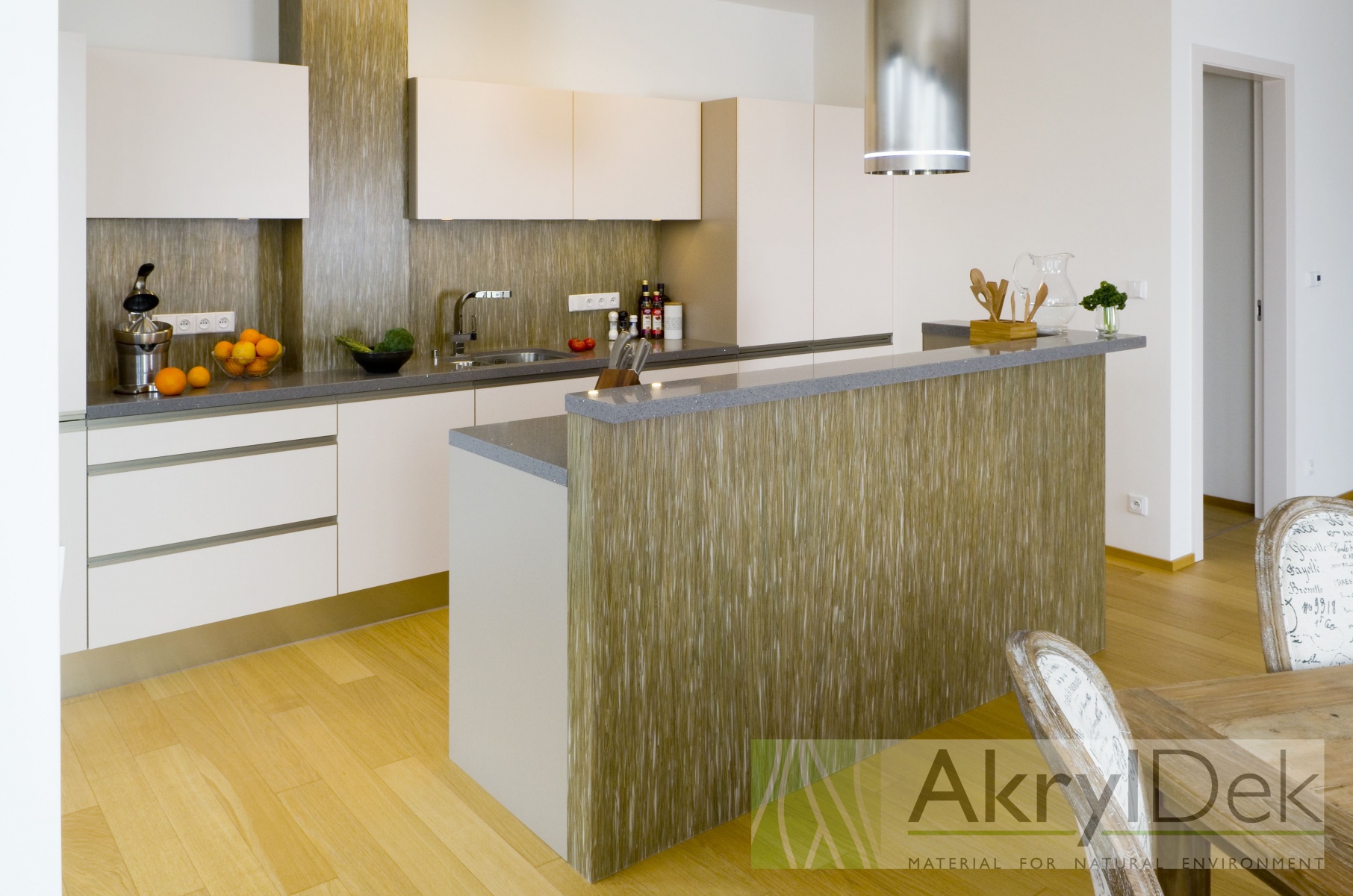 Kuchyně v přírodním stylu - AkrylDek s.r.o.