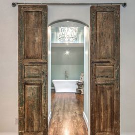 Dřevěné posuvné dveře rustik