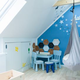 Dětský pokoj se stolkem Ikea Mammut