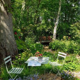 Relax místo na zahradě Jana Grisanti