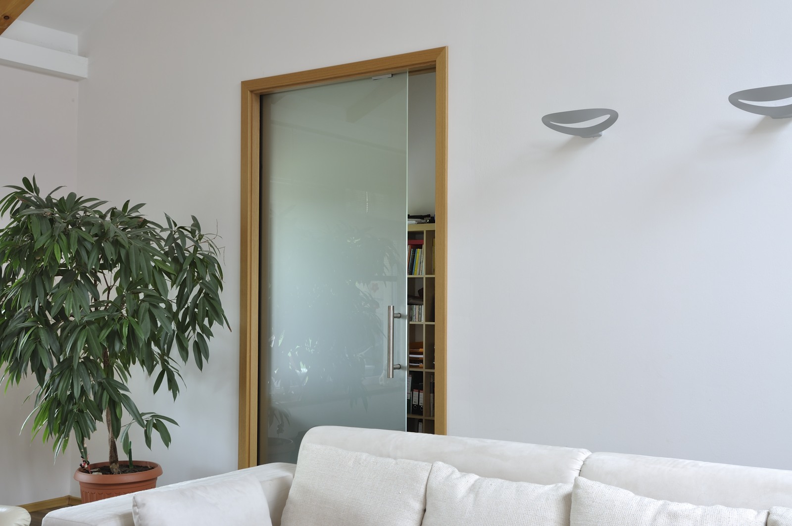 Interiérové posuvné dveře do obýváku - Vekra okna