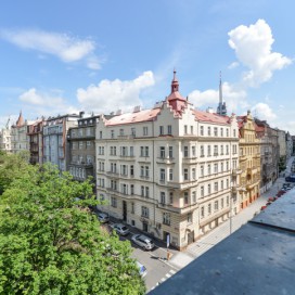 Měšťanský nájemní dům - Silencio PSN - Pražská správa nemovitostí
