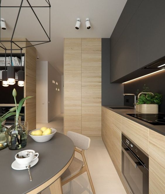 Moderní dřevěná kuchyň - 