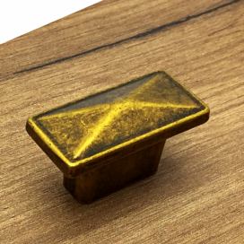 Nábytková knopka Safira zlatá antik